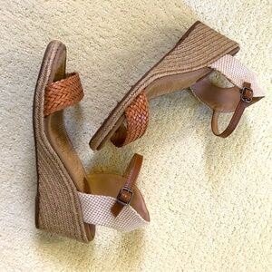 Lucky Brand leather/raffia wedge sandal
